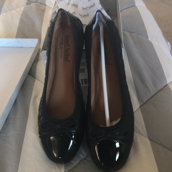 Josef Seibel Shoes - New in box black flats